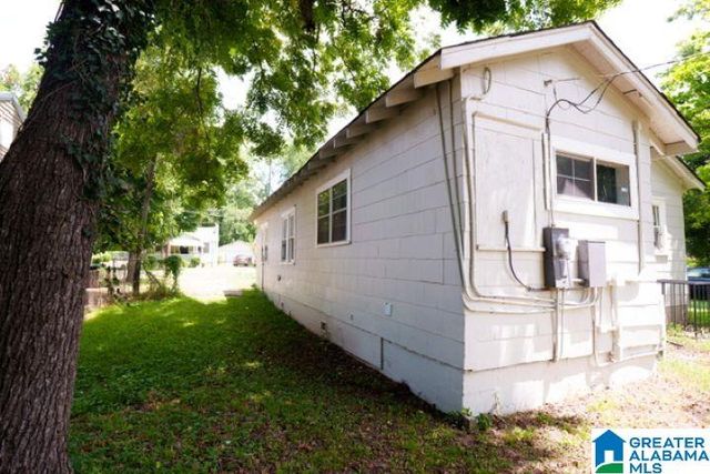 2219 WESLEY AVENUE SW, Birmingham, AL 35211