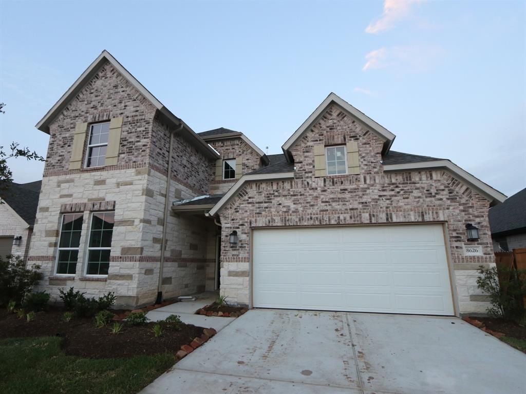 8626 Sun Coral Drive, Cypress, TX 77433