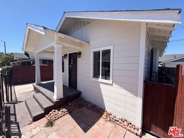 2135 E Spaulding Court, Long Beach, CA 90804