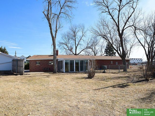 4801 S Folsom Street, Lincoln, NE 68523