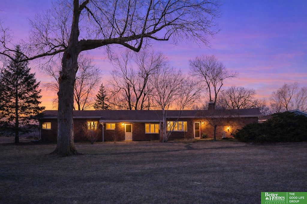 4801 S Folsom Street, Lincoln, NE 68523