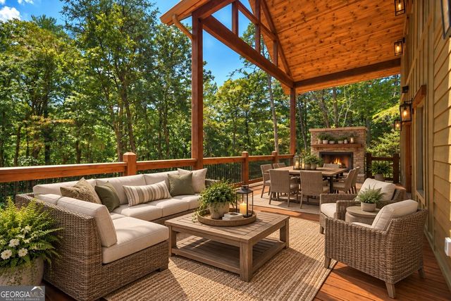 200 W Goldmine Road, Ellijay, GA 30536