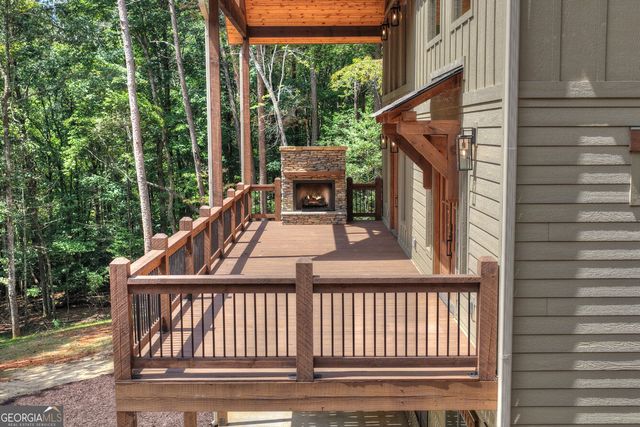 200 W Goldmine Road, Ellijay, GA 30536