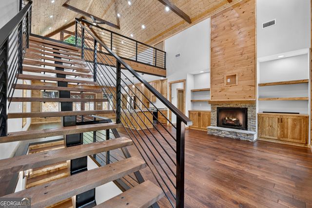 200 W Goldmine Road, Ellijay, GA 30536