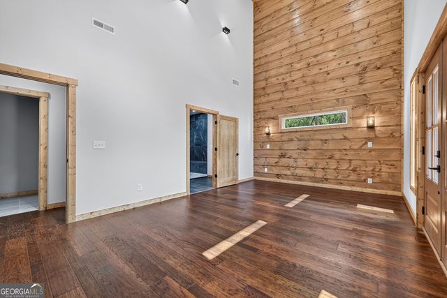 200 W Goldmine Road, Ellijay, GA 30536