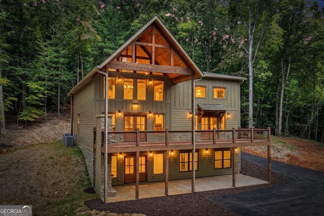 200 W Goldmine Road, Ellijay, GA 30536