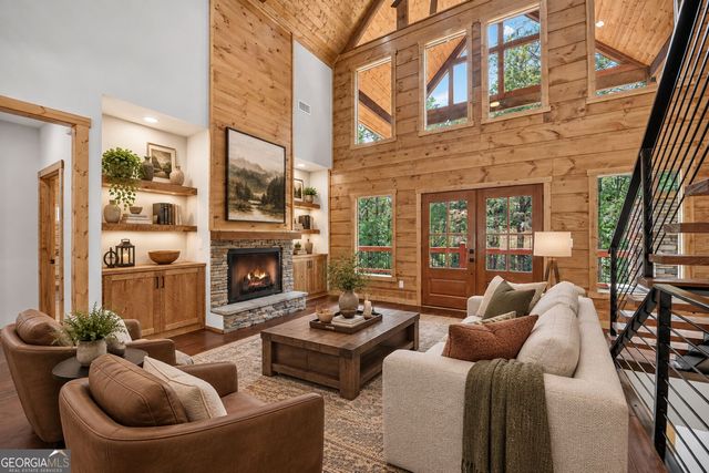 200 W Goldmine Road, Ellijay, GA 30536