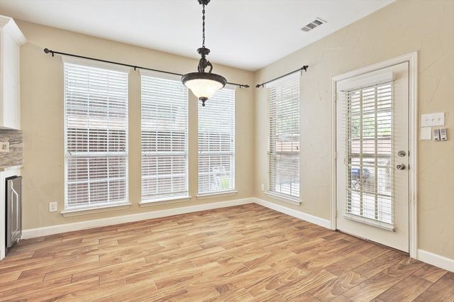 1231 Golf Club Drive, Lantana, TX 76226