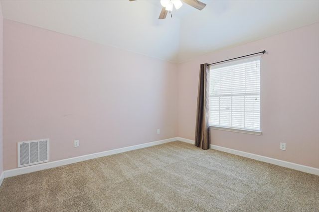 1231 Golf Club Drive, Lantana, TX 76226