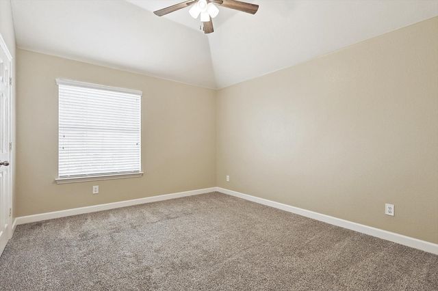 1231 Golf Club Drive, Lantana, TX 76226