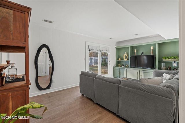 1421 Delaware Avenue, Toms River, NJ 08753