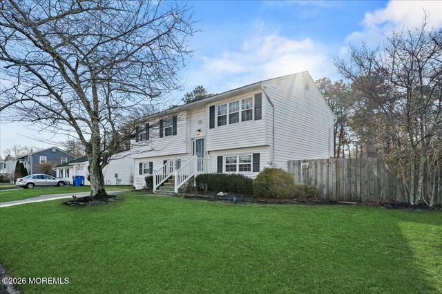 1421 Delaware Avenue, Toms River, NJ 08753