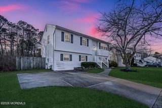 1421 Delaware Avenue, Toms River, NJ 08753
