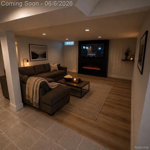 21633 Winshall Street, Saint Clair Shores, MI 48081