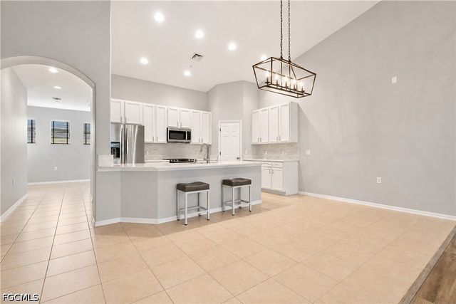 14758 Calusa Palms DR 203, Fort Myers, FL 33919