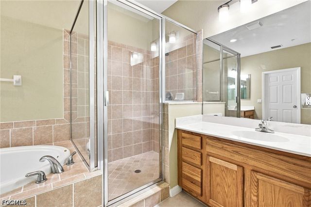 14758 Calusa Palms DR 203, Fort Myers, FL 33919