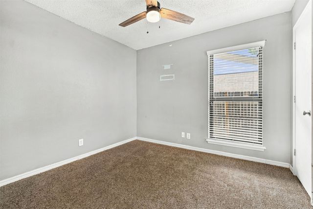 11711 E 78th Place North, Owasso, OK 74055