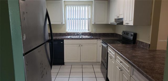 2416 BARLEY CLUB COURT 3, Orlando, FL 32837