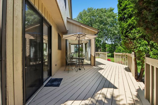 6225 Meyer Road, Woodridge, IL 60517