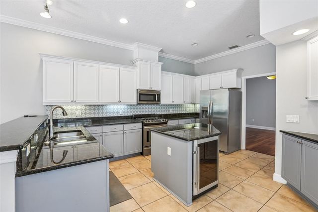 502 S LINCOLN AVENUE, Tampa, FL 33609