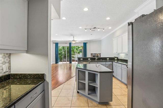 502 S LINCOLN AVENUE, Tampa, FL 33609