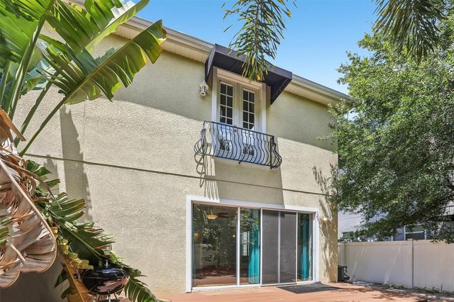 502 S LINCOLN AVENUE, Tampa, FL 33609