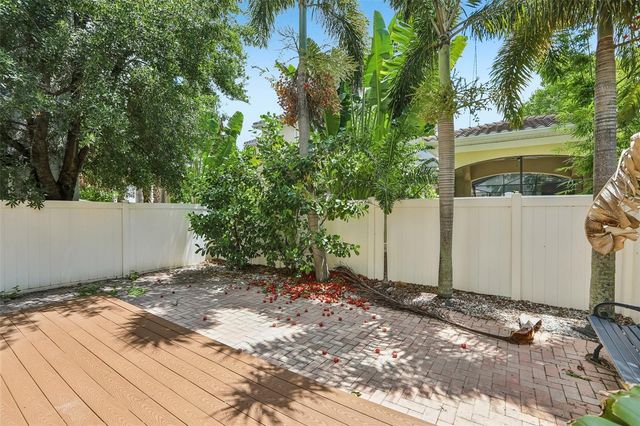 502 S LINCOLN AVENUE, Tampa, FL 33609