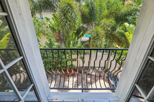 502 S LINCOLN AVENUE, Tampa, FL 33609