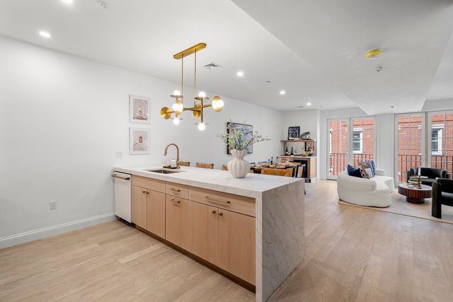 51 North Margin St, Boston, MA 02113