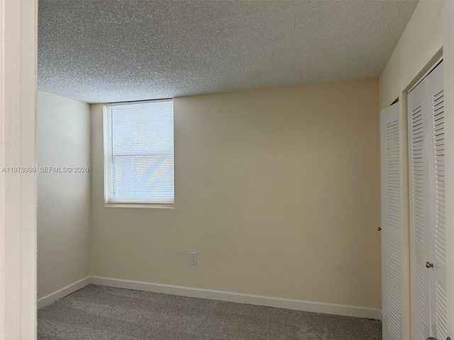 915 NW 1st Ave LP0105, Miami, FL 33136