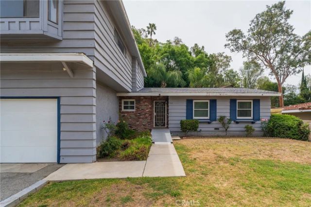1324 E Maplegrove, West Covina, CA 91792