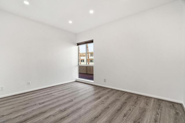 277 E Alejo Road 219, Palm Springs, CA 92262
