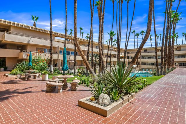 277 E Alejo Road 219, Palm Springs, CA 92262