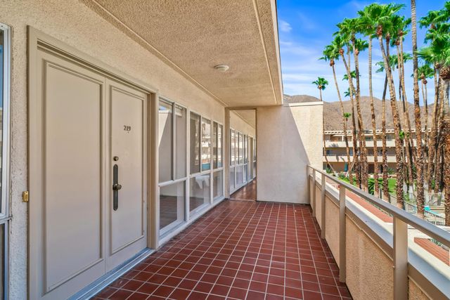 277 E Alejo Road 219, Palm Springs, CA 92262