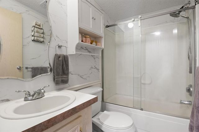 6302 TREASURE VALLEY LOOP, Lake Wales, FL 33898