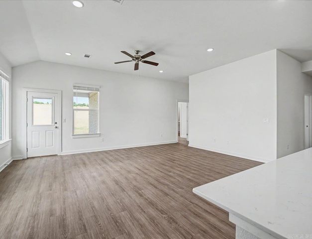 48 Plantation Drive, Mayflower, AR 72106