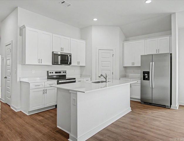 48 Plantation Drive, Mayflower, AR 72106