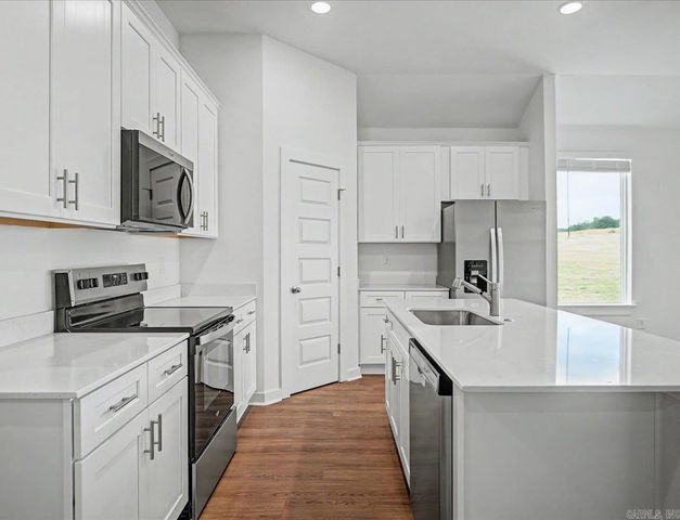 48 Plantation Drive, Mayflower, AR 72106