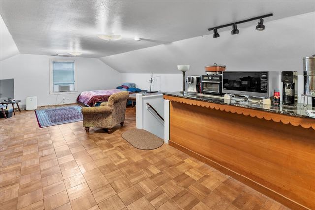 4309 Ursuline Street, Galveston, TX 77550