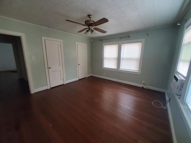 4309 Ursuline Street, Galveston, TX 77550