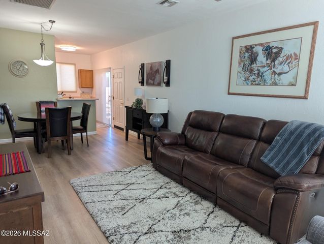 840 W Via Rio Fuerte, Green Valley, AZ 85614