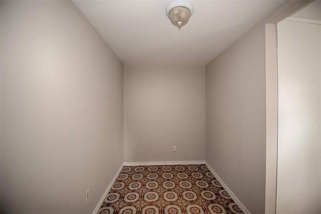 1211 1st Avenue N, Texas City, TX 77590