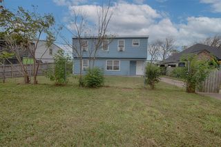 1211 1st Avenue N, Texas City, TX 77590