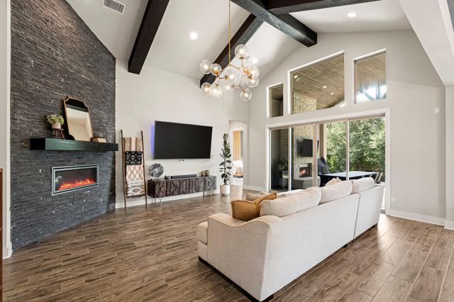 443 Two Creeks LN, Austin, TX 78737