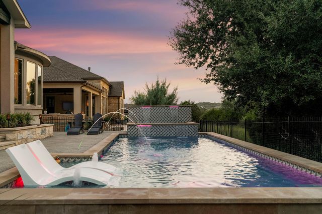 443 Two Creeks LN, Austin, TX 78737