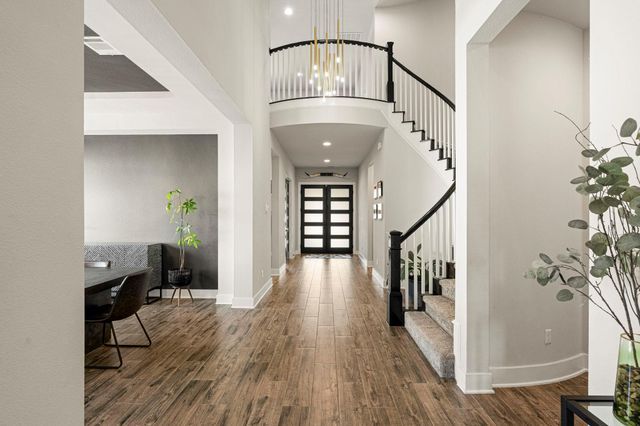 443 Two Creeks LN, Austin, TX 78737