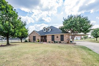 1901 Longhorn Trail, Crowley, TX 76036