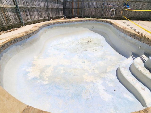 5244 Pruitt Drive, The Colony, TX 75056