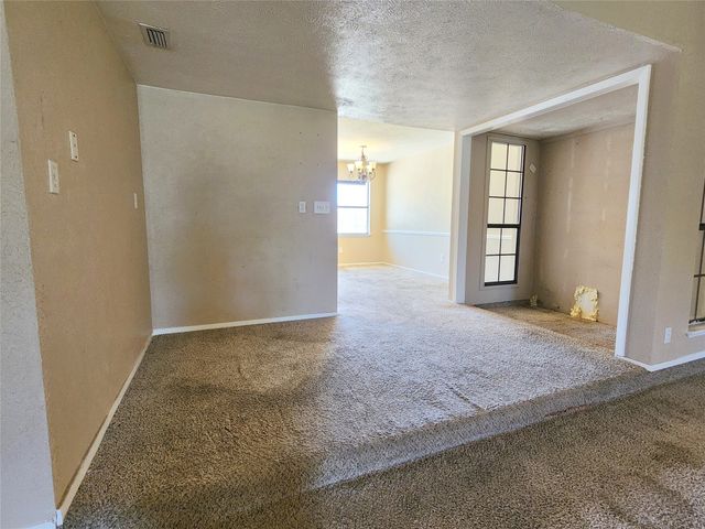 5244 Pruitt Drive, The Colony, TX 75056
