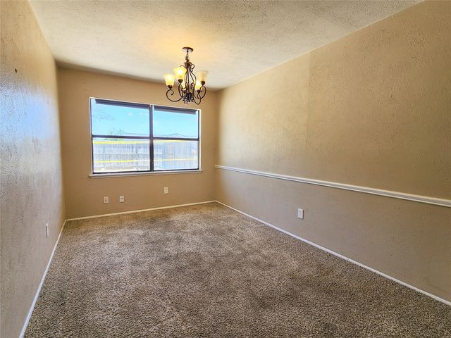 5244 Pruitt Drive, The Colony, TX 75056